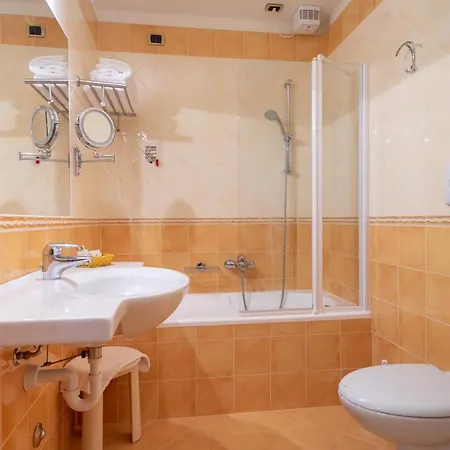 Capri 3s 바르돌리노