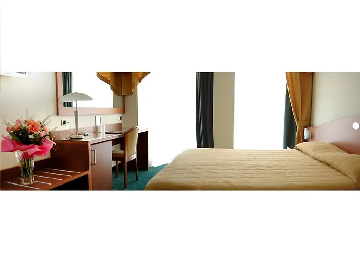 Capri 3s Hotell Bardolino