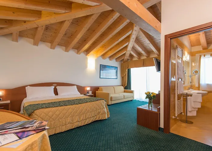 Capri 3s Hotell Bardolino