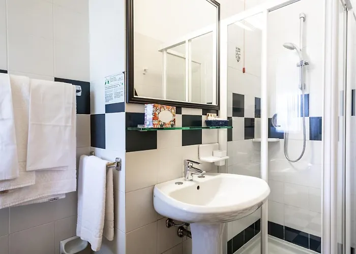 Hotell Capri 3s Bardolino